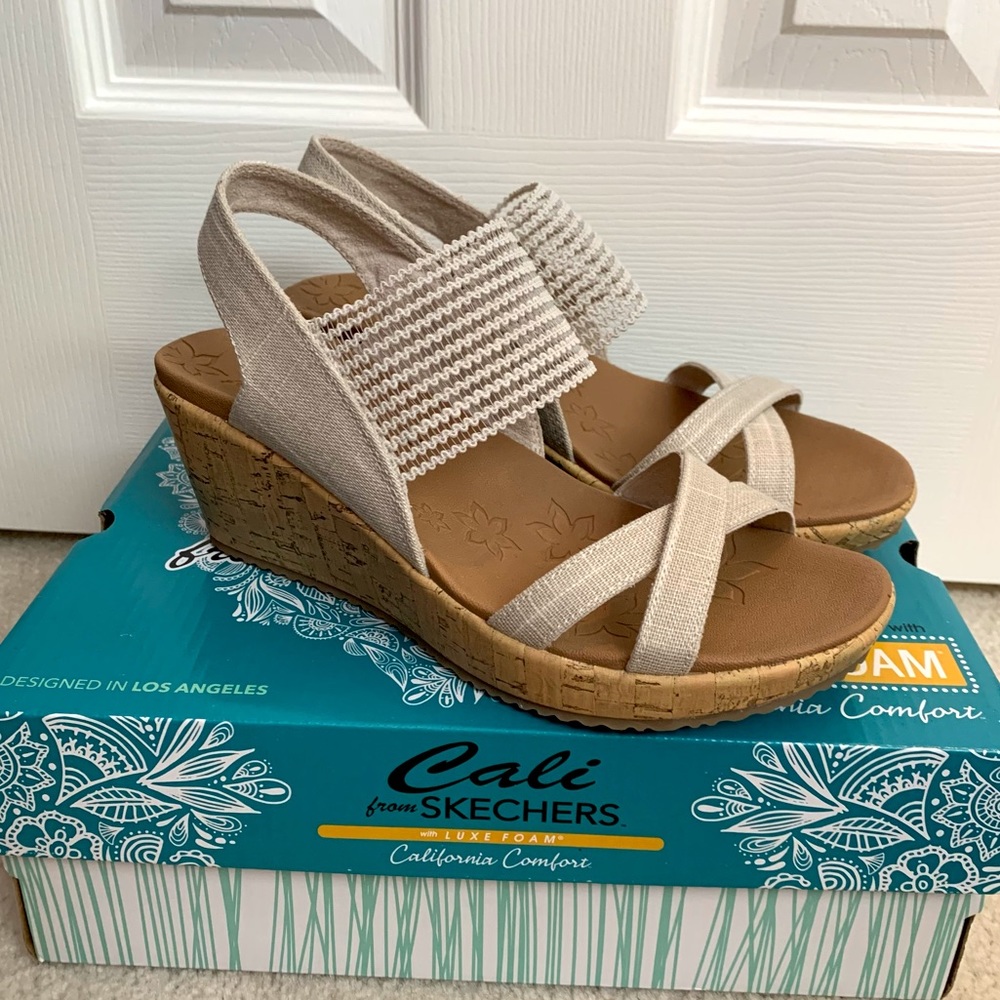 Skechers Cali Beverlee High Tea Natural Slip-On Wedge Sandals | US Size 7W
